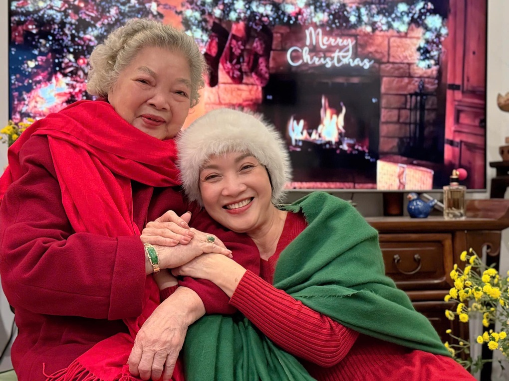 NSƯT Lê Mai kể chuyện tình yêu của con gái với rể Tây - 5