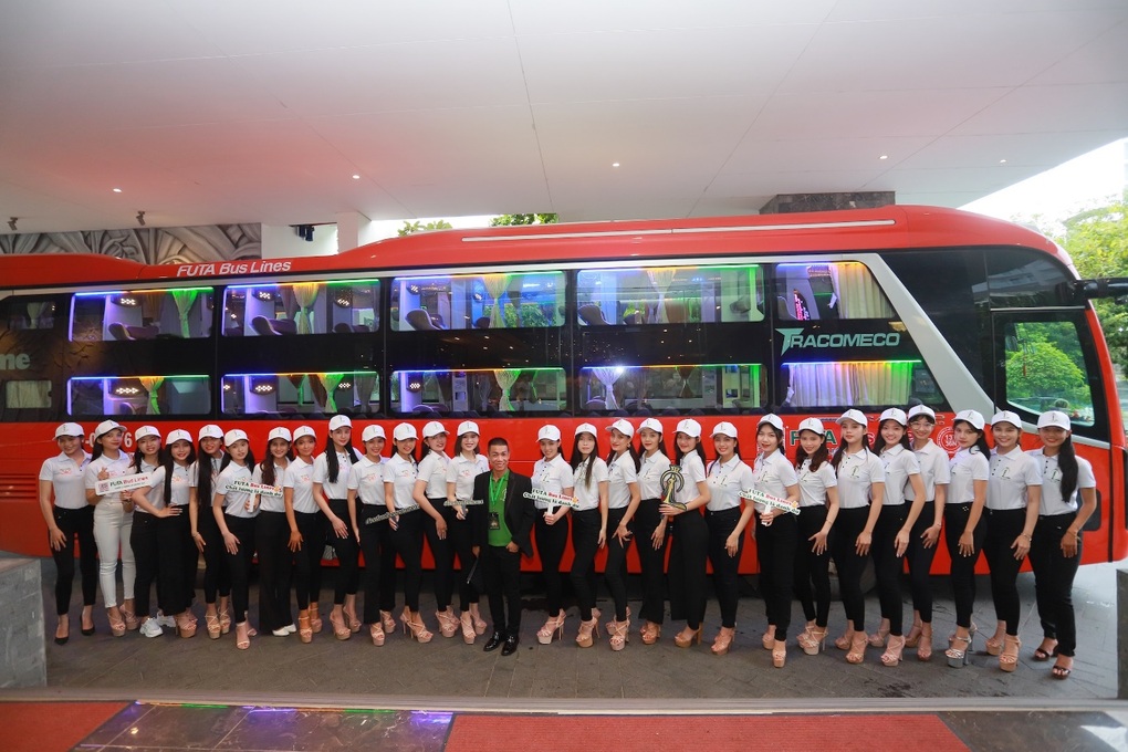 Phương Trang đồng hành cùng thí sinh Hoa hậu Hoàn Cầu 2022 - 1 Phương Trang đồng hành cùng thí sinh Hoa hậu Hoàn Cầu 2022 - 1