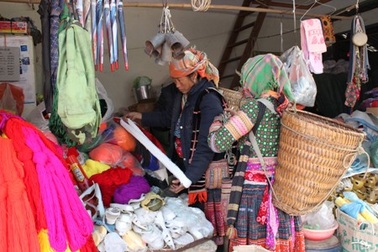 Nét độc đáo của Tây Bắc qua phiên chợ Sìn Hồ