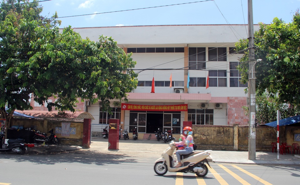 Khai khống tiền ăn và tiền công của vận động viên, 2 cán bộ bị khởi tố - 1 Khai khống tiền ăn và tiền công của vận động viên, 2 cán bộ bị khởi tố - 1
