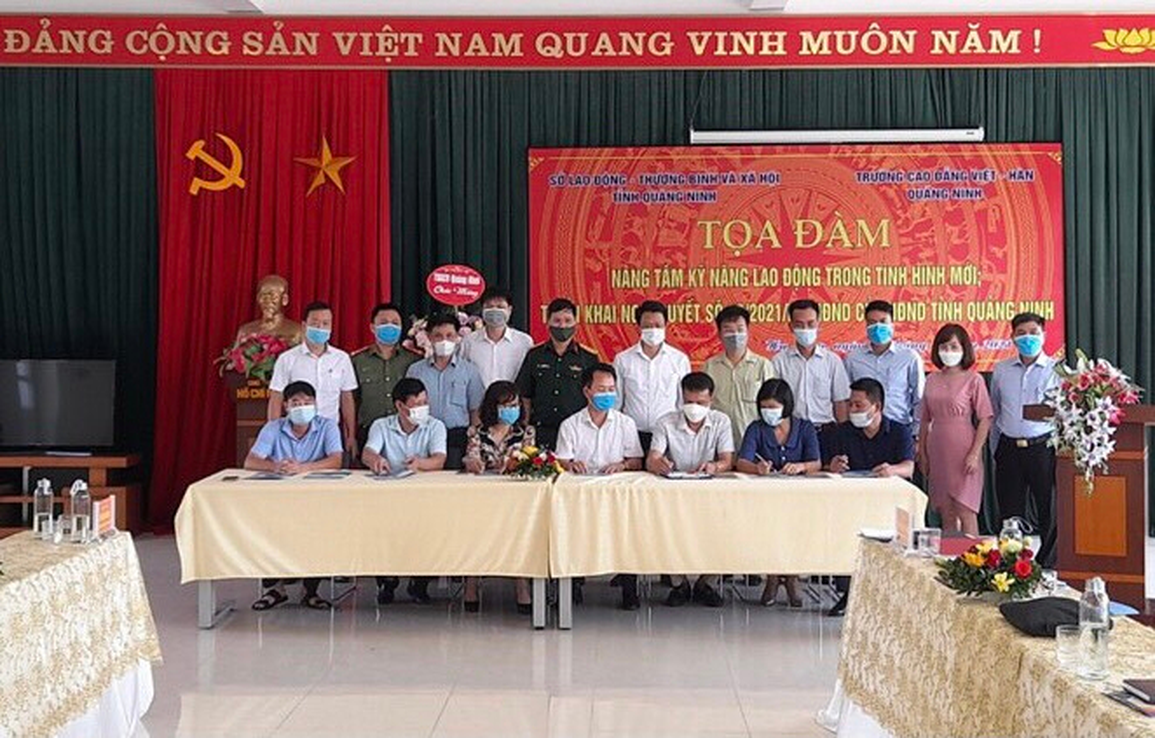 Nâng cao chất lượng nguồn nhân lực, bắt đầu ngay từ khâu đào tạo nghề - 4 Nâng cao chất lượng nguồn nhân lực, bắt đầu ngay từ khâu đào tạo nghề - 4