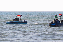 Houthi lần đầu phóng xuồng tự sát, Biển Đỏ tái diễn kịch bản Biển Đen?