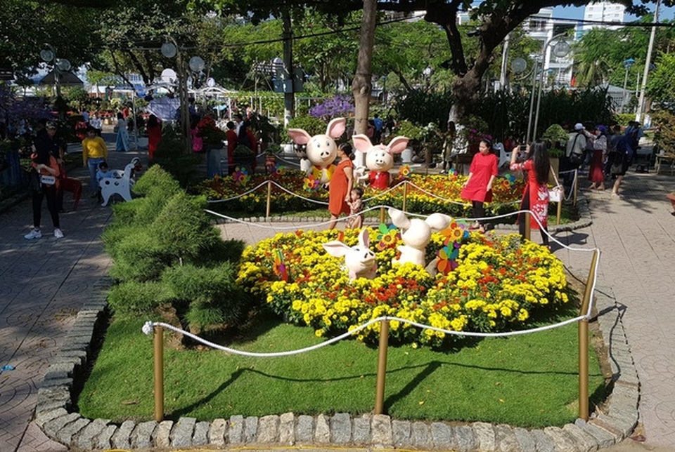 Nha Trang sẽ tổ chức hội hoa xuân kéo dài trong 13 ngày - 1 Nha Trang sẽ tổ chức hội hoa xuân kéo dài trong 13 ngày - 1