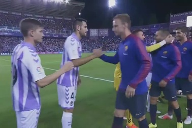 Messi nhạt nhòa, Barcelona vẫn giành trọn 3 điểm trước Valladolid