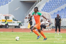 Đội tuyển Malaysia liên hệ nhập tịch cầu thủ châu Phi “to như hộ pháp”