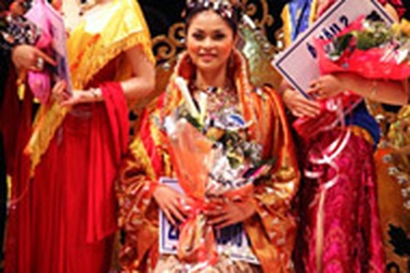 7 sự kiện ồn ào nhất làng showbiz Việt 2007