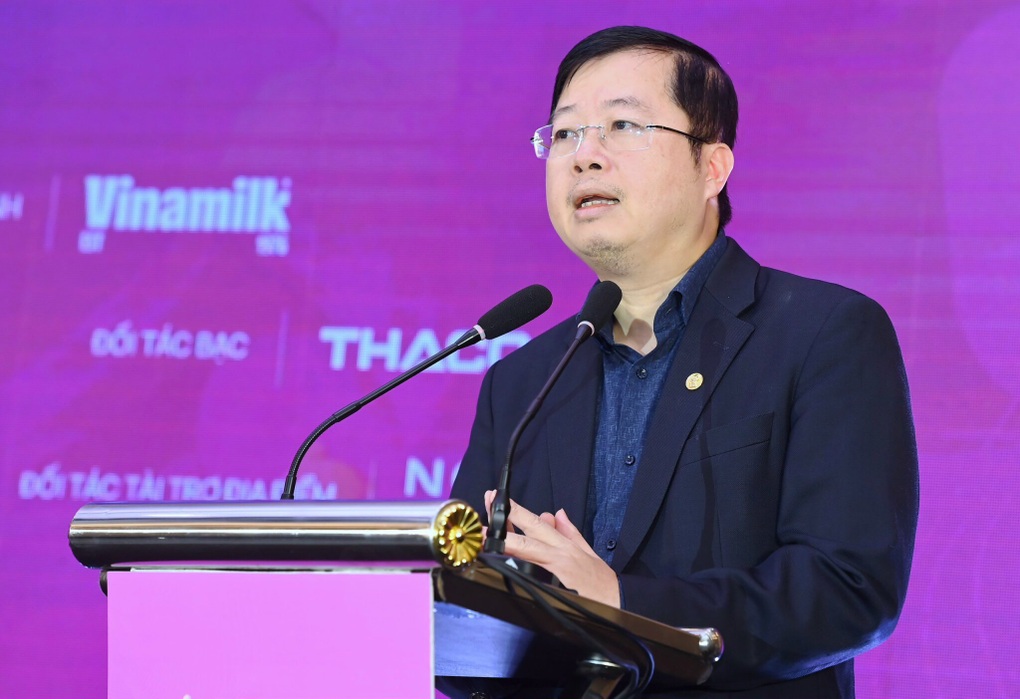 Hoa hậu Lương Thùy Linh làm đại sứ chiến dịch chống tin giả - 1 Hoa hậu Lương Thùy Linh làm đại sứ chiến dịch chống tin giả - 1