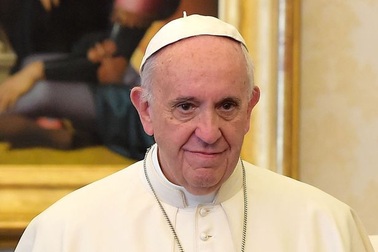 Giáo hoàng Francis từ chối nghỉ dưỡng trong biệt thự xa hoa