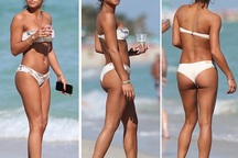 Cassie Ventura đẹp như tượng trên bãi biển