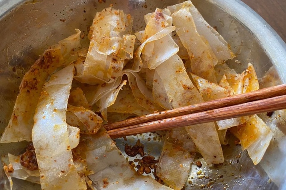 Đà Nẵng: Ăn bánh tráng trộn hàng rong, 6 người nhập viện - 1 Đà Nẵng: Ăn bánh tráng trộn hàng rong, 6 người nhập viện - 1