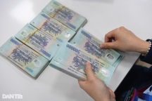 ChatToday số mới: Bắt và chữa "bệnh thừa tiền" của ngân hàng