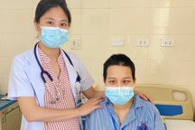 Mang thai 16 tuần phát hiện ung thư vú di căn, 2 mẹ con vượt qua cửa tử