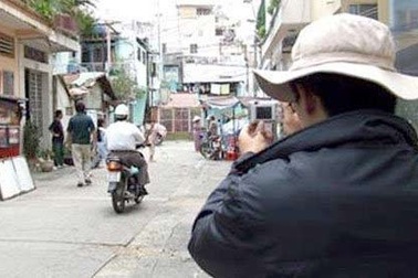 Hồ sơ ngoại tình dày đặc của cụ ông 82 ở phố cổ Hà Nội 