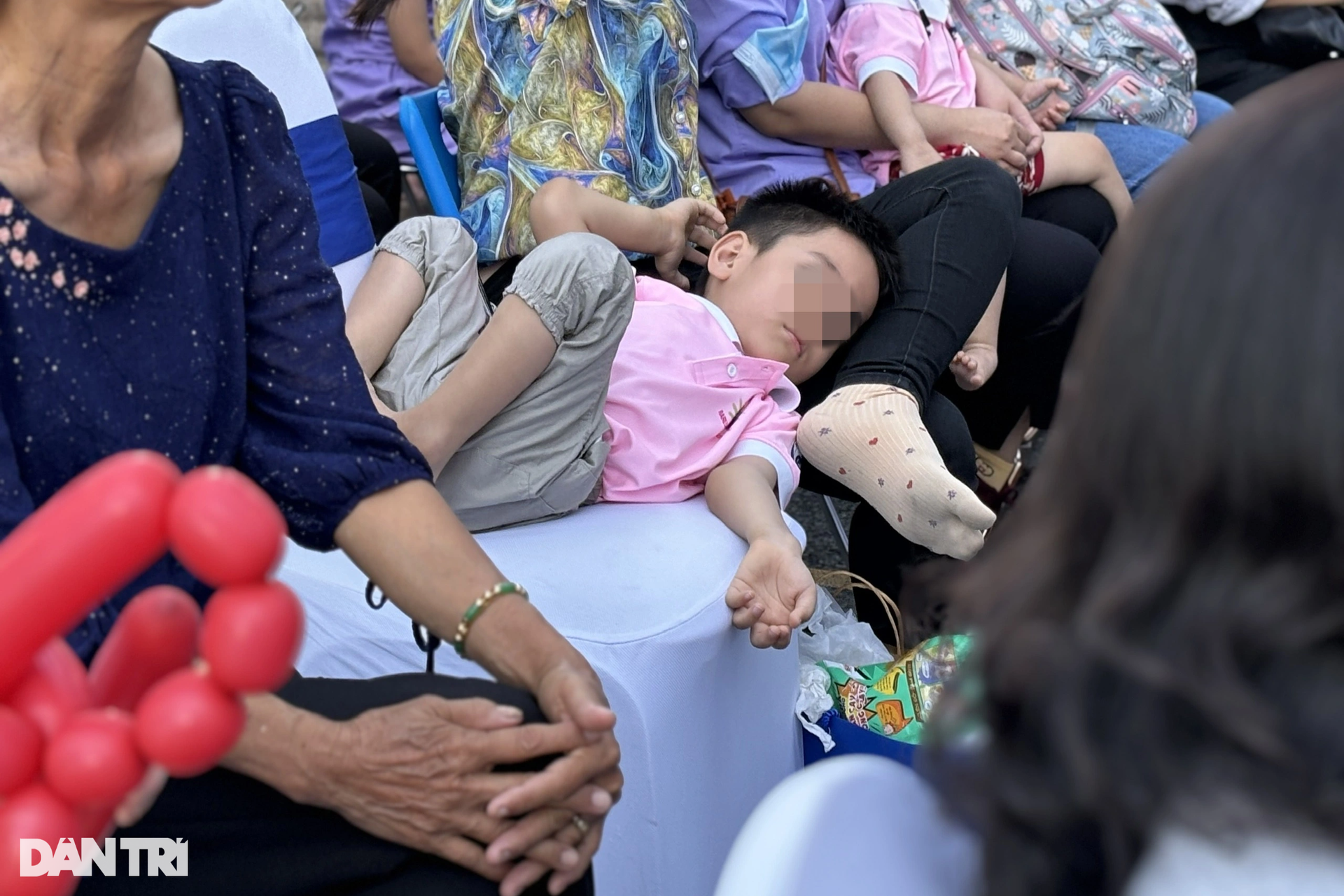 Phó Giám đốc BV Nhi đồng 1 nghẹn ngào: Năm nay lại mất 3 trẻ - 7 Phó Giám đốc BV Nhi đồng 1 nghẹn ngào: Năm nay lại mất 3 trẻ - 7