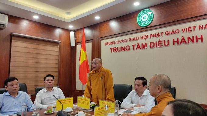 Toàn cảnh họp báo giới thiệu chương trình Giao lưu Nghệ thuật: Vu Lan - Đạo hiếu - Dân tộc năm 2023” sẽ diễn ra vào 20h00 ngày 26/08/2023 tại Nhà hát Lớn Hà Nội.