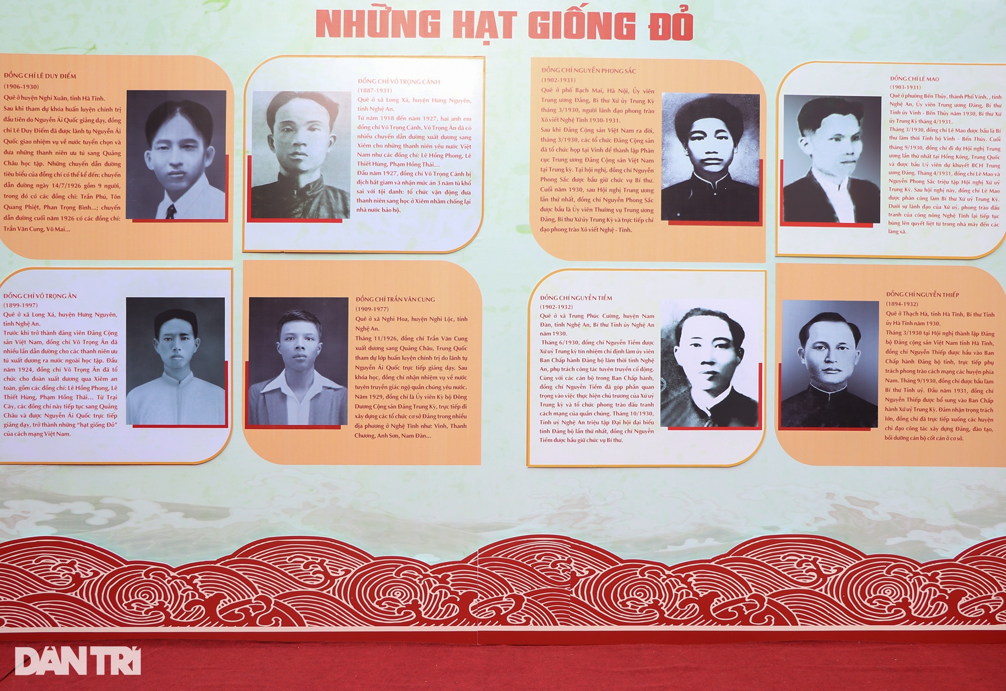100 tư liệu quý về Nghệ Tĩnh Đỏ trong trái tim Người - 7 100 tư liệu quý về Nghệ Tĩnh Đỏ trong trái tim Người - 7