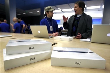 iPad đang “gặm nhấm nỗi buồn” đánh mất thị phần