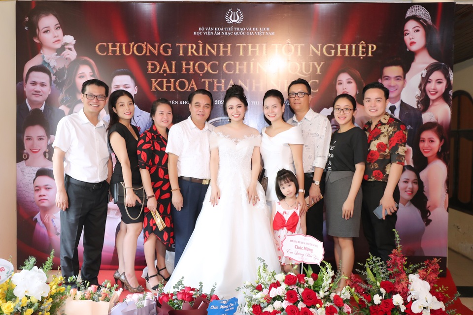 Sao mai Lương Hải Yến xuất sắc giành điểm 10 tốt nghiệp - 5 Sao mai Lương Hải Yến xuất sắc giành điểm 10 tốt nghiệp - 5