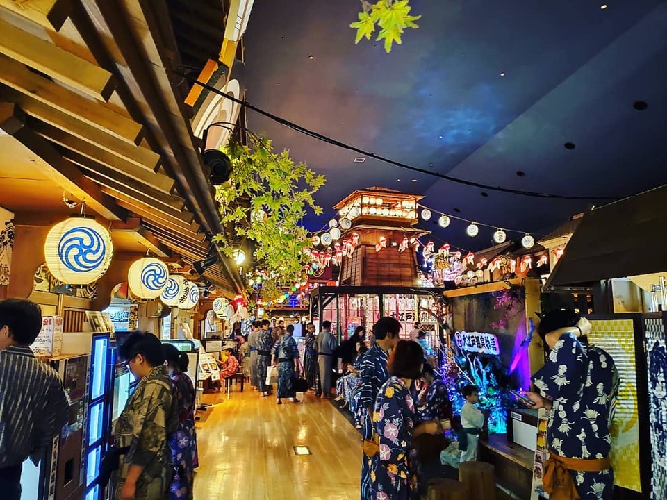Tắm suối nước nóng vàng giữa lòng Tokyo - 2 Tắm suối nước nóng vàng giữa lòng Tokyo - 2