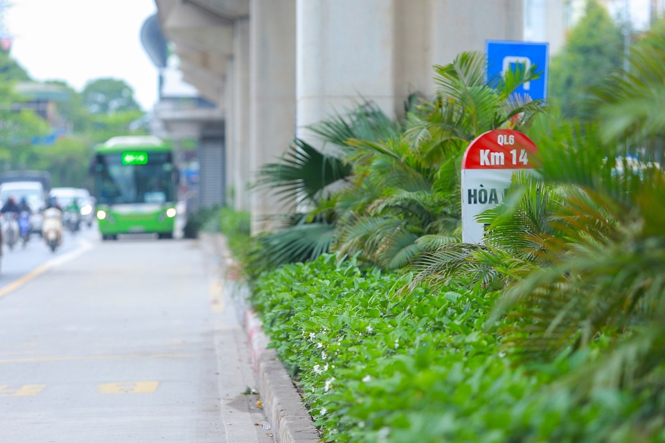 Hành lang đường sắt Cát Linh - Hà Đông thành nơi đổ rác - 12 Hành lang đường sắt Cát Linh - Hà Đông thành nơi đổ rác - 12