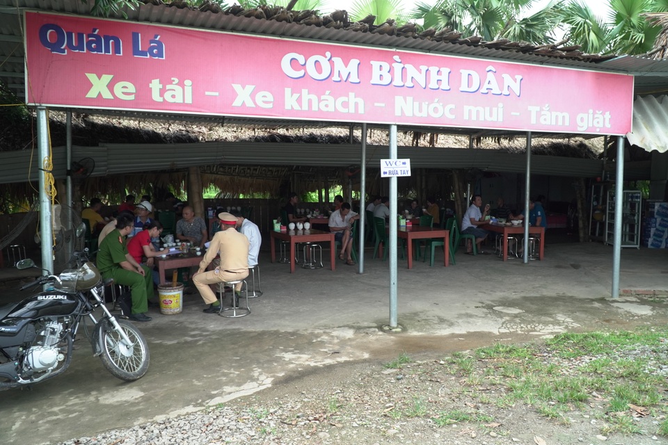 Câu chuyện phía sau nạn sáng hàn, tối phá trên cao tốc Nội Bài - Lào cai - 1 Câu chuyện phía sau nạn sáng hàn, tối phá trên cao tốc Nội Bài - Lào cai - 1