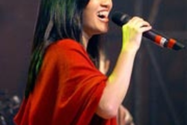 Hồng Nhung & live show "Như cánh vạc bay"