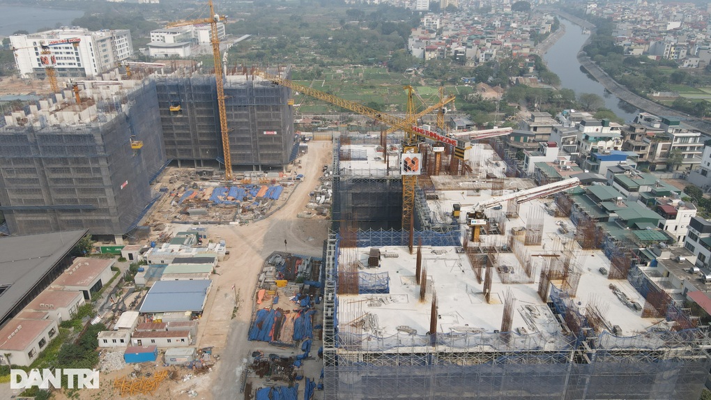Nghịch lý: Càng chờ giá căn hộ chung cư giảm, người mua càng mất thêm tiền - 2 Nghịch lý: Càng chờ giá căn hộ chung cư giảm, người mua càng mất thêm tiền - 2