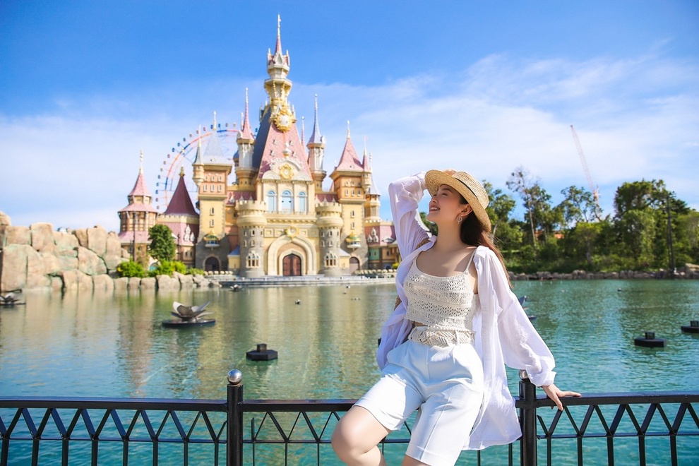 Những khoảnh khắc du lịch đáng nhớ của ban giám khảo cuộc thi My Vinpearl - My Moment - 1 Những khoảnh khắc du lịch đáng nhớ của ban giám khảo cuộc thi My Vinpearl - My Moment - 1