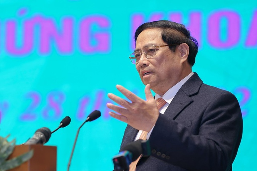 Lúc 12h40 hằng ngày, tôi luôn theo dõi bản tin xem TTCK hôm nay thế nào - 1 Lúc 12h40 hằng ngày, tôi luôn theo dõi bản tin xem TTCK hôm nay thế nào - 1