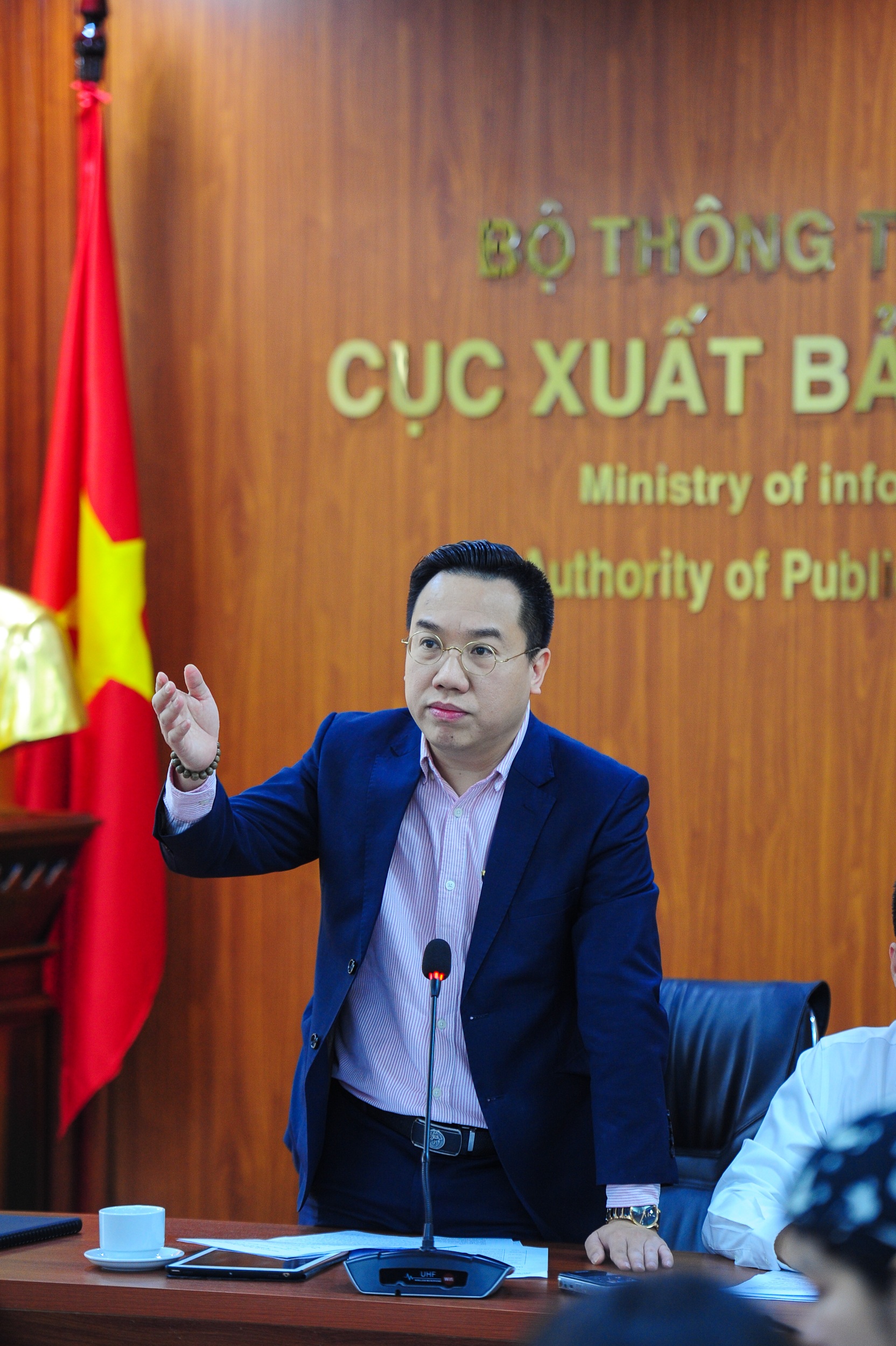 Ông Nguyễn Nguyên - Cục trưởng Cục Xuất bản, In và Phát hành - thông tin về Ngày Sách và Văn hóa đọc Việt Nam năm 2024 (Ảnh: Ban Tổ chức).
