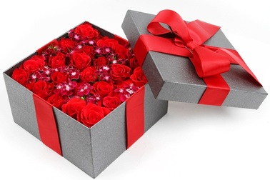 Luala Milano - Dịch vụ hoa tươi & ưu đãi hấp dẫn mừng 8/3