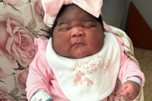 Bé gái sơ sinh nặng hơn 6kg, cả bệnh viện kéo nhau đến xem