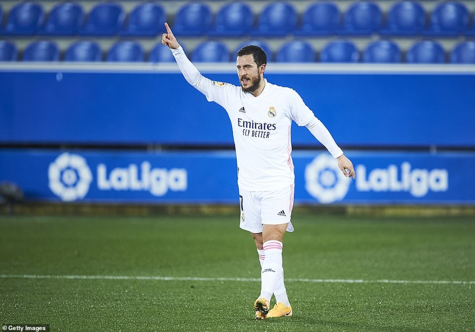 Benzema và Hazard tỏa sáng, Real Madrid gây áp lực lên Atletico - 4 Benzema và Hazard tỏa sáng, Real Madrid gây áp lực lên Atletico - 4
