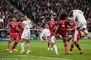 Bayern Munich - Real Madrid: Allianz Arena dậy sóng