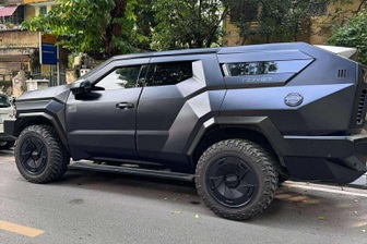 Bắt gặp “khủng long” Rezvani Vengeance tại Hà Nội, giá quy đổi trên 7 tỷ