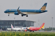 Bộ trưởng nói gì khi đại biểu Quốc hội bức xúc về chậm, hủy chuyến bay?