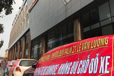 “Cuộc chiến” đỗ xe ô tô trong chung cư: Quy định không còn phù hợp?