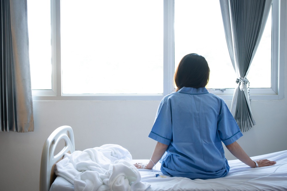 Giấu cả nhà đi khám tâm thần vì sợ bị gọi là "người điên"