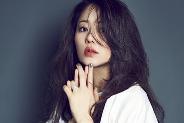 Cuộc hôn nhân đẫm nước mắt của “cô dâu bị đế chế Samsung ruồng bỏ”