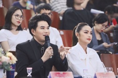 MC Vũ Mạnh Cường xúc động khi nghe Hoa hậu Ngọc Châu nhắc về mẹ quá cố