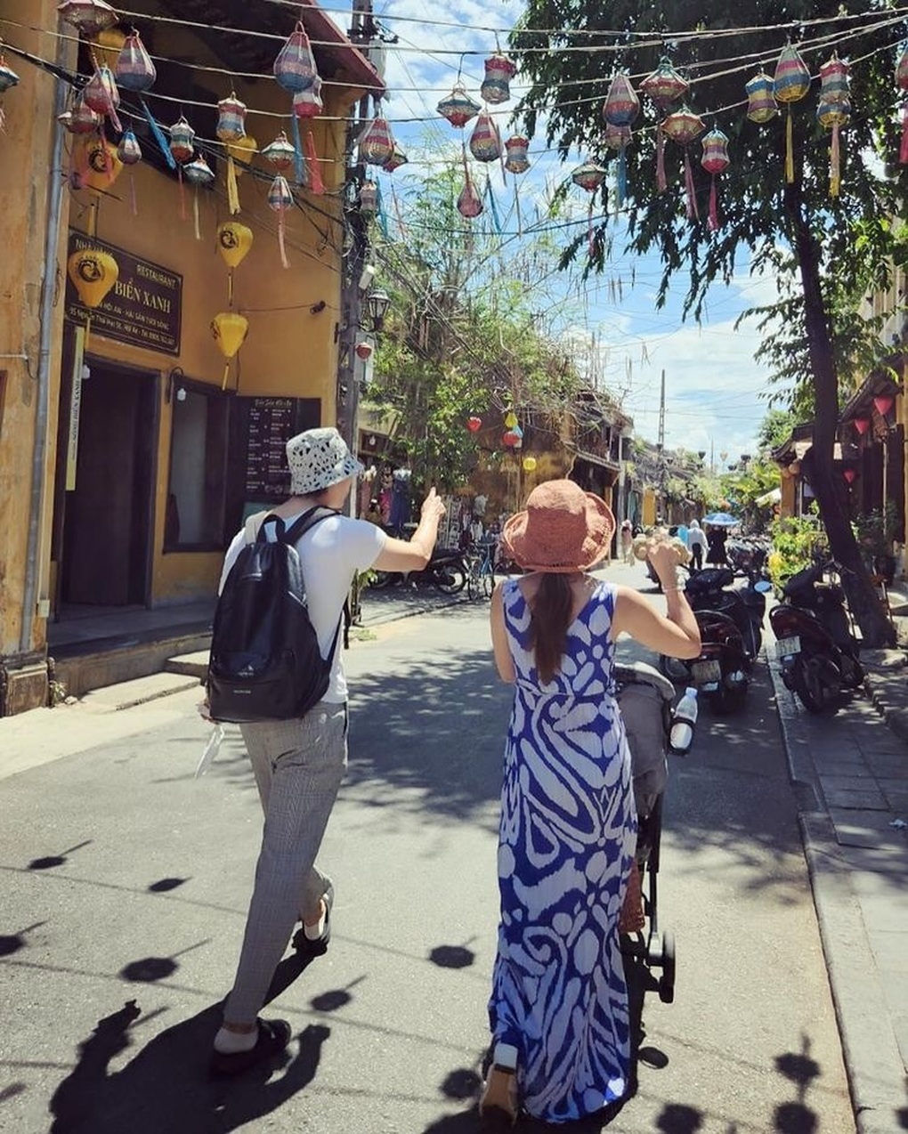 Sao Cuộc chiến thượng lưu trẻ trung, xinh đẹp khi du lịch tại Việt Nam - 4 Sao Cuộc chiến thượng lưu trẻ trung, xinh đẹp khi du lịch tại Việt Nam - 4