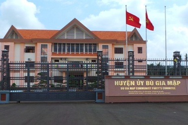Vụ bí thư xã bị “tố” sử dụng bằng giả: Lãnh đạo huyện Bù Gia Mập biết sai nhưng vẫn làm?