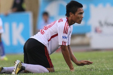 "Bó tay" với nạn cầu thủ đình công, Ninh Bình quyết giải tán đội 