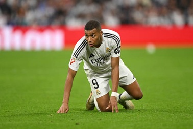 Truyền thông Pháp: "Mbappe đang gặp vấn đề về tâm thần"