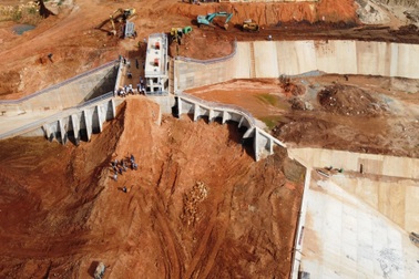 Hai đơn vị bị xử phạt do có vi phạm liên quan dự án hồ chứa nước Đông Thanh