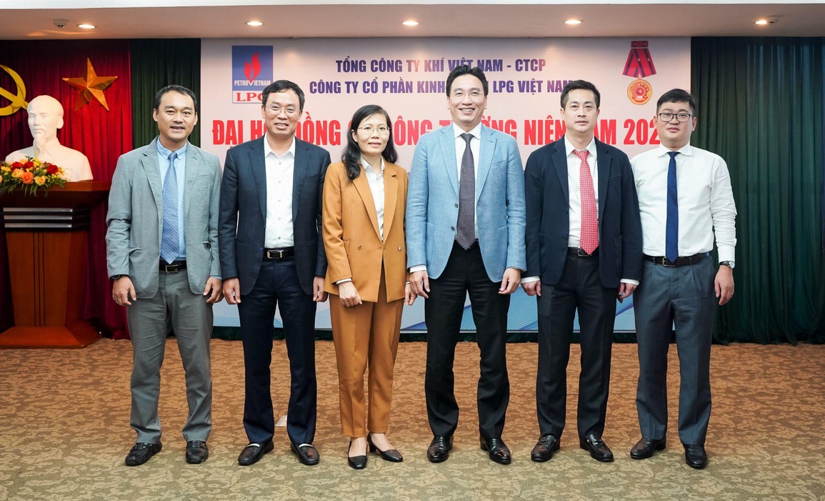 Đại hội đồng cổ đông thường niên 2022 của PV GAS LPG - 2 Đại hội đồng cổ đông thường niên 2022 của PV GAS LPG - 2