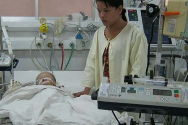 Xem xét trách nhiệm hình sự bảo mẫu để trẻ tử vong