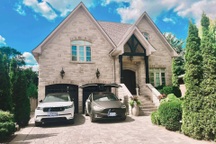 Biệt thự 61 tỷ đồng của cặp vợ chồng Việt tại Canada