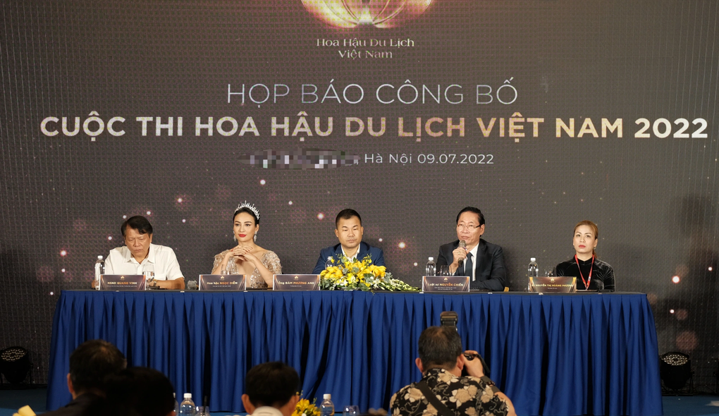 Jennifer Phạm, Ngọc Diễm hội ngộ tại Hoa hậu Du lịch Việt Nam 2022 - 1 Jennifer Phạm, Ngọc Diễm hội ngộ tại Hoa hậu Du lịch Việt Nam 2022 - 1