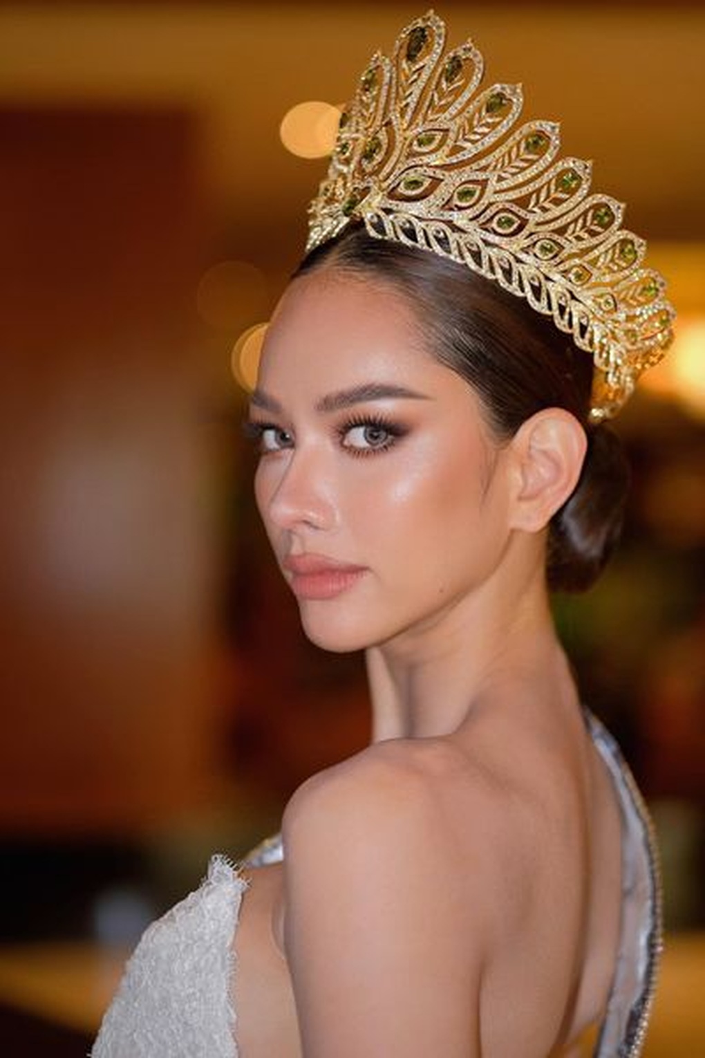 Đối thủ của Ngọc Châu tại HHHV 2022 dính nghi án phẫu thuật thẩm mỹ - 8